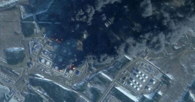 Guerre en Ukraine : Bruxelles traque la taupe, terminal pétrolier russe en feu