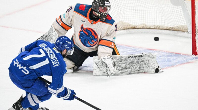 Hockey sur glace : Un tir au but incroyable en KHL à ne pas manquer