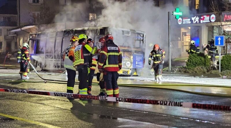 Incendie d’un autocar en Suisse : six morts, cinq blessés dont trois graves.