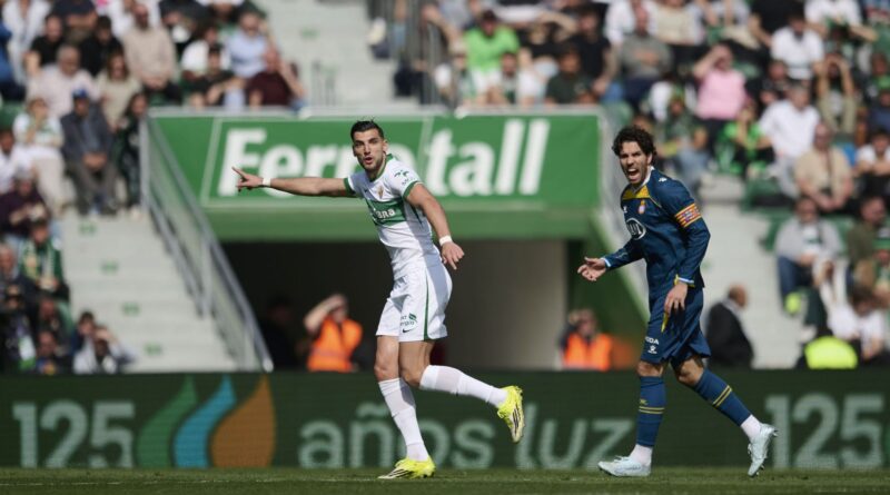 Incident raciste en Espagne : interruption du match.