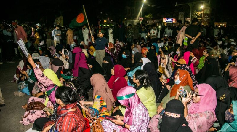 Inde : Deux suspects arrêtés pour le meurtre d'une figure étudiante bangladaise