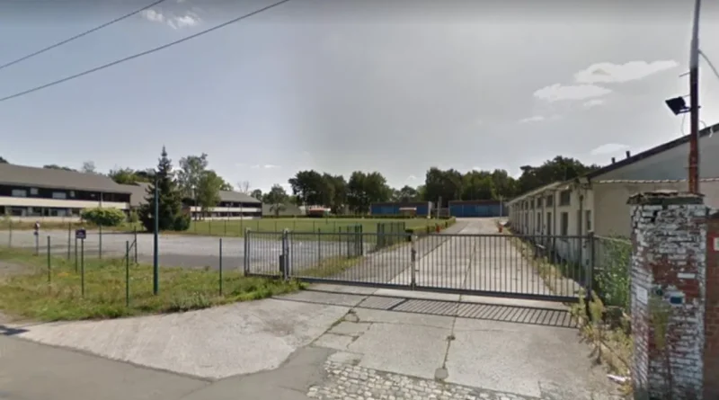 La Défense utilise l'ancien site de Ghlin pour des missiles antiaériens.