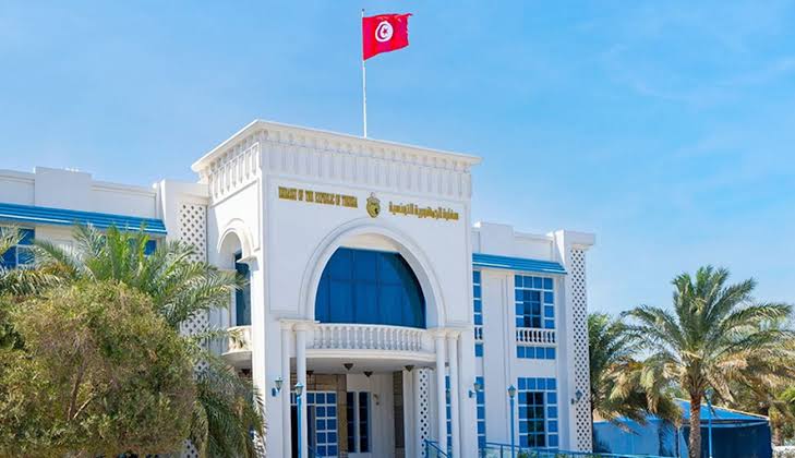 L'ambassade de Tunisie à Abou Dhabi facilite le retour des Tunisiens.