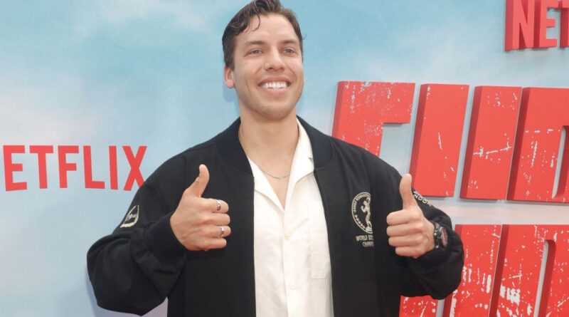 Le fils d'Arnold Schwarzenegger remporte sa première compétition de bodybuilding.