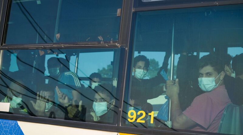 Le Parlement européen valide des centres d'expulsion des migrants hors de l'UE.