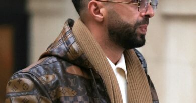 Le rappeur Naps, condamné pour viol, libéré sous contrôle judiciaire.