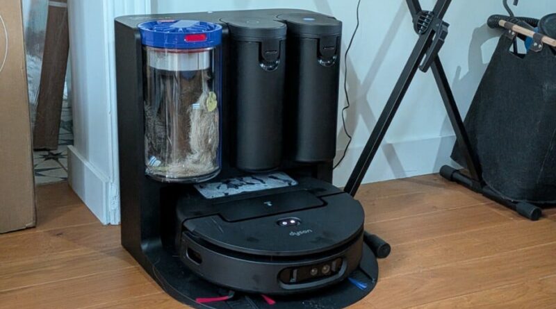 Le robot aspirateur-laveur Dyson, noté 9/10, moins cher de 300 €.