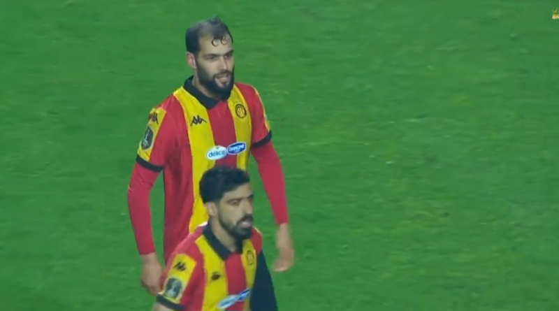 L’Espérance de Tunis s'impose 1-0 contre Ahly.