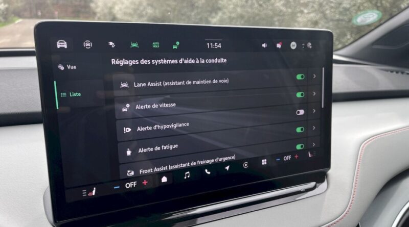 L'Iran désigne un successeur au Guide suprême Ali Khamenei sans révéler son identité.