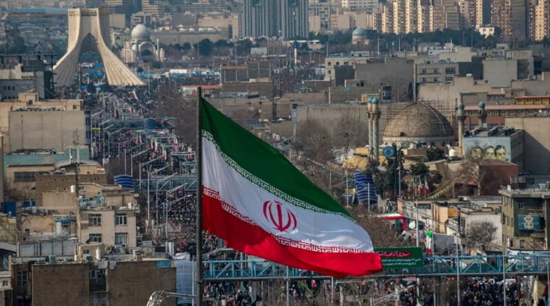 L'Iran met en garde les hôtels du Golfe contre des risques.