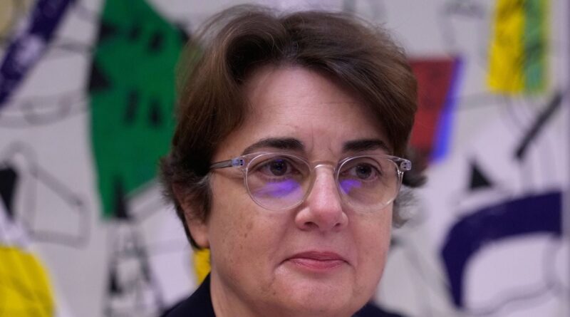 Louvre : La commission d'enquête n'a pas entendu l'ex-présidente du musée