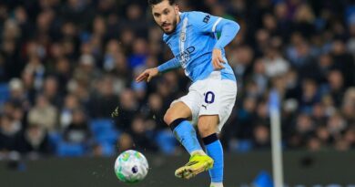 Manchester City : Rayan Cherki, magicien désireux de « remettre le foot à l’ancienne »