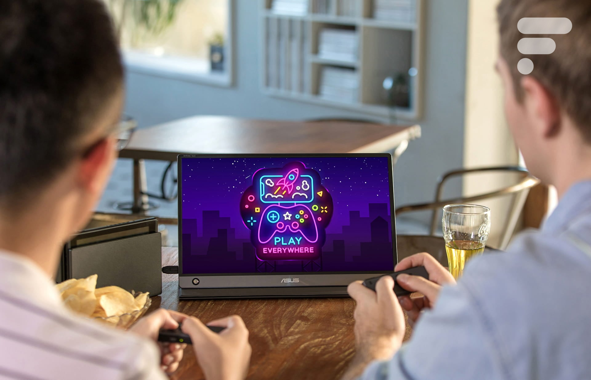 La Nintendo Switch peut être branchée dessus