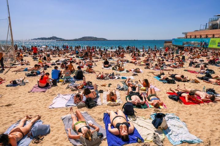 Faut-il permettre aux propriétaires de résidences secondaires de pouvoir voter sur leur lieu de vie lors des élections municipales mais aussi en plus dans la commune où ils sont propriétaires d'un bien immobilier ?