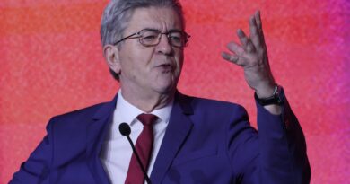 Municipales 2026 : LFI fixe ses règles d'alliance pour le second tour