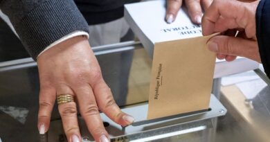 Municipales 2026 : Second tour, bureaux de vote ouverts.