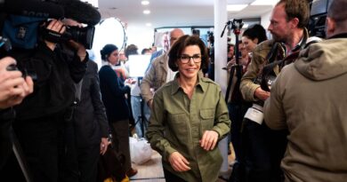 Municipales à Paris : Déception au QG de Rachida Dati après la défaite