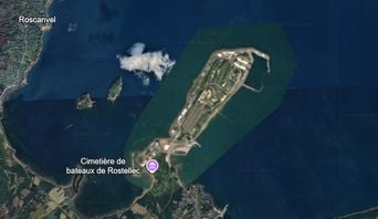 Nucléaire : Emmanuel Macron visite la base ultrasecrète de l'île Longue.