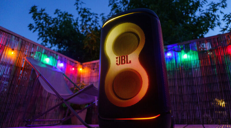 Promo de 150 € sur l'enceinte JBL, notée 9/10, élue meilleure 2025.