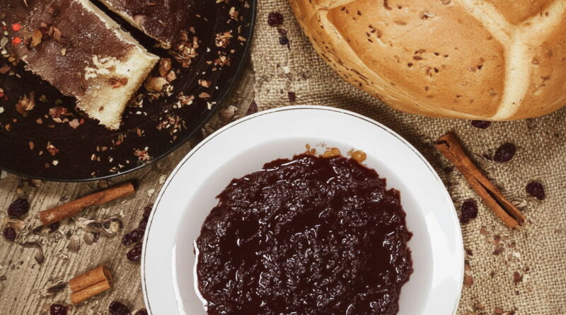 Qui a réellement inventé la charmoula : mythe ou légende urbaine ?