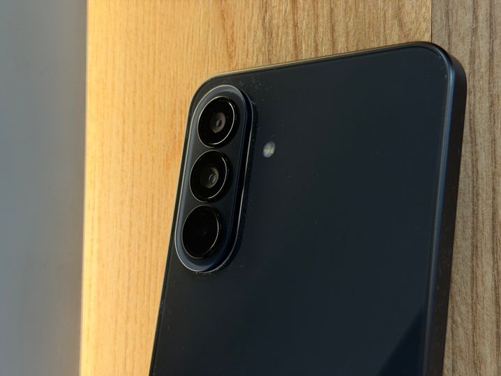 Le module photo du Galaxy A57 de Samsung.