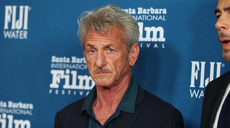 Sean Penn préfère aller en Ukraine que d'être aux Oscars.