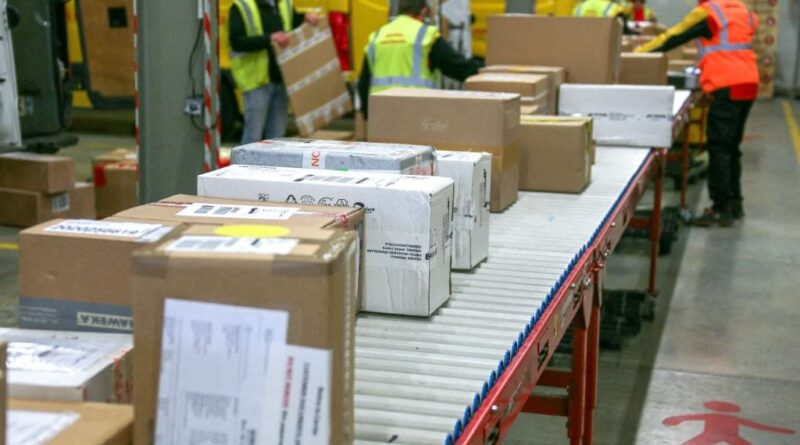 Taxe de 2 euros sur petits colis à partir du 1er mars.