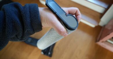 Test du Roborock F25 Ace Pro : mousse sur le carrelage