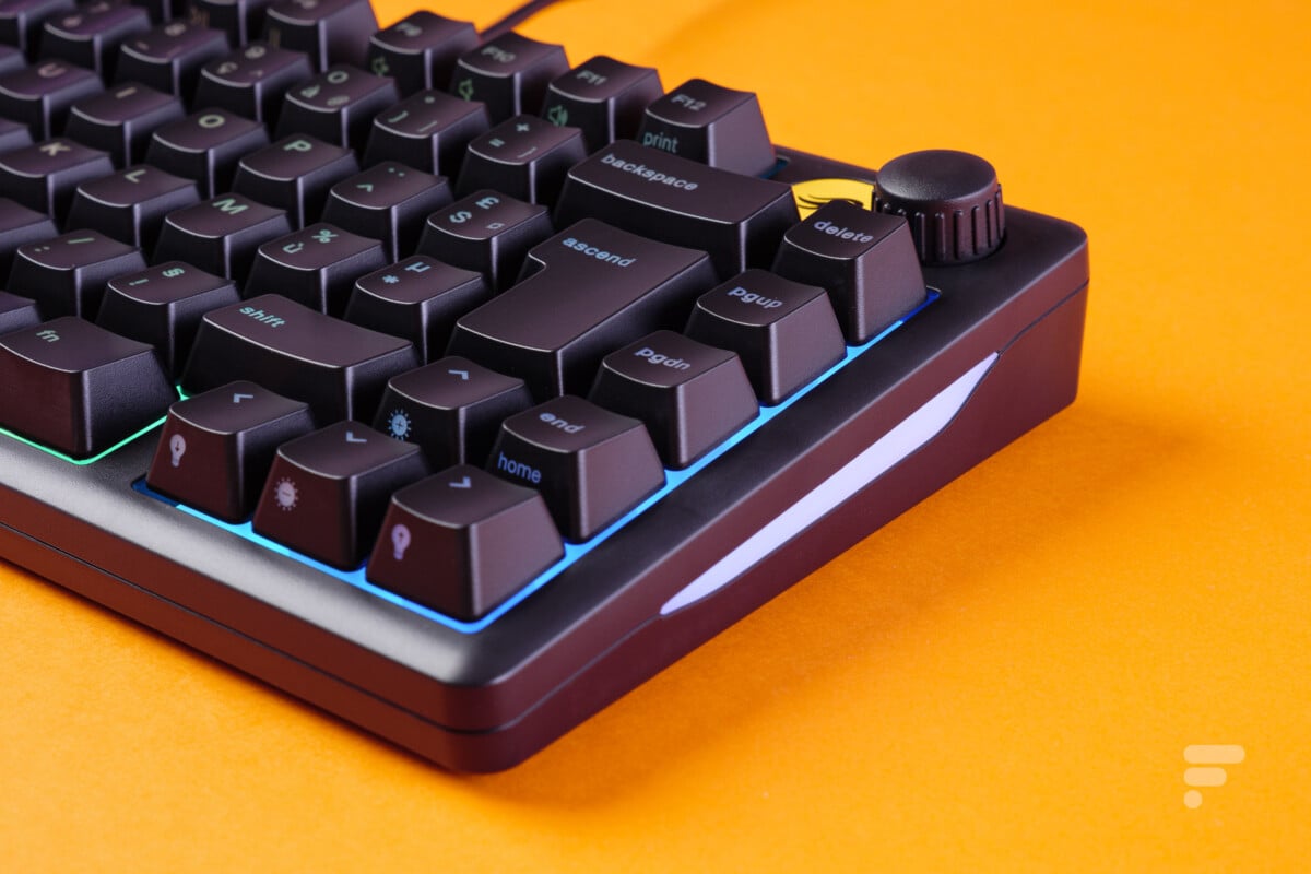 Glorious GMBK 75%