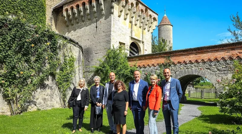 Un centre romand pour contrôler l'égalité salariale ouvrira en 2026.