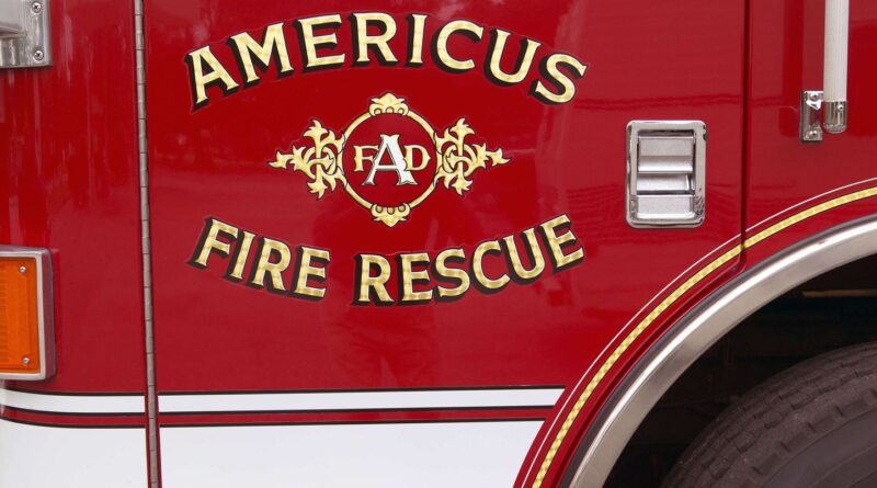 Un homme retrouve sain et sauf après 4 jours dans la boue.