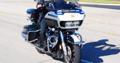 Un policier facturé 200 heures supplémentaires par sa petite amie.