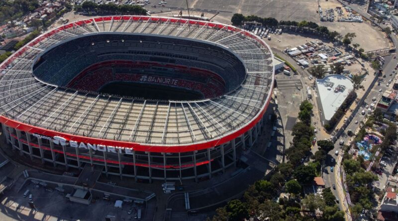 Un supporter décède avant un match test de la Coupe du monde au Mexique.