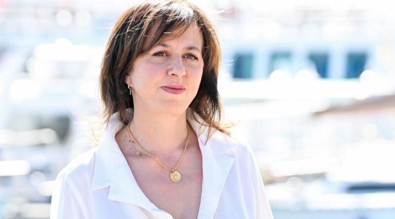 Valérie Bonneton accuse Bertrand Cantat d'avoir « détruit » sa famille.