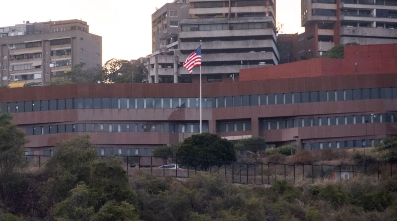 Venezuela : l'ambassade américaine reprend ses activités après 7 ans d'interruption
