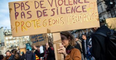 Violences périscolaires à Paris : « Je vais tout faire pour que ma fille oublie cette école de l’horreur »