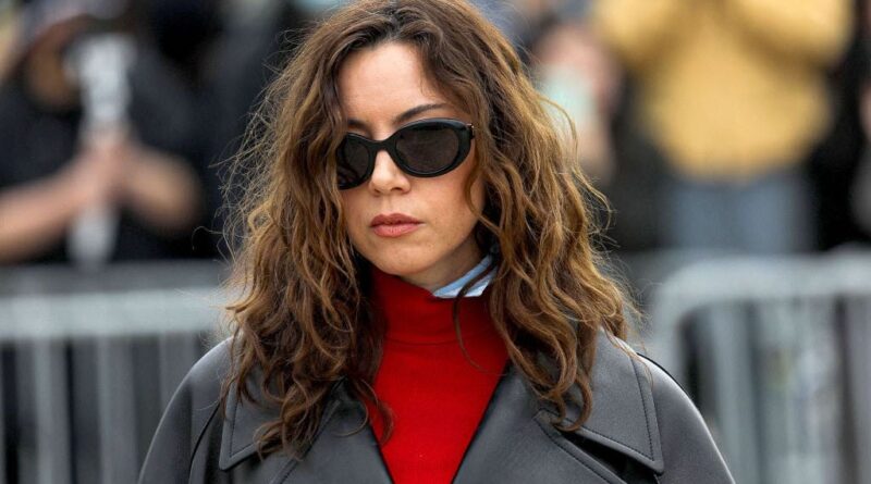 «Â Tellement intéressant » : Aubrey Plaza évoque sa grossesse pour la première fois