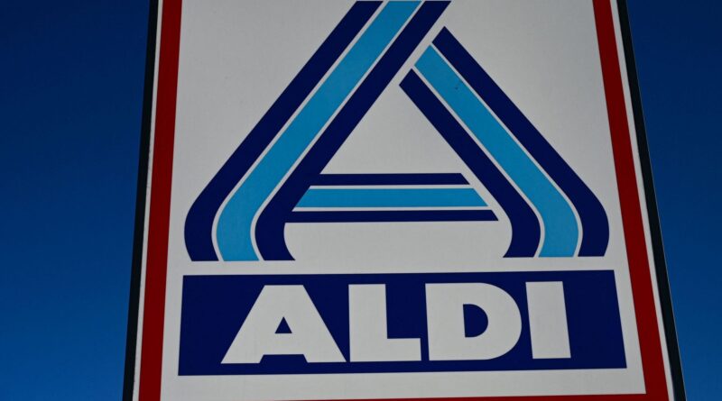 Aldi veut ouvrir le dimanche : syndicats quittent réunion, magasins ferment.
