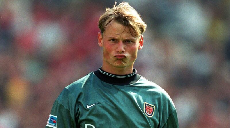 Alexander Manninger, ancien gardien d'Arsenal, meurt à 48 ans dans un accident.