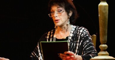 Anny Duperey défend Patrick Bruel : « C’est lui qui aurait pu porter plainte »