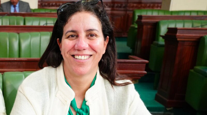 Aouatef Cheniti : « Les intermédiaires font grimper le prix des productions agricoles ! »