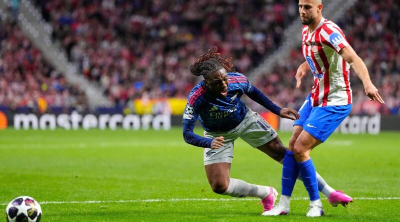 Atlético de Madrid - Arsenal : Mikel Arteta ne digère pas le penalty annulé à Eze