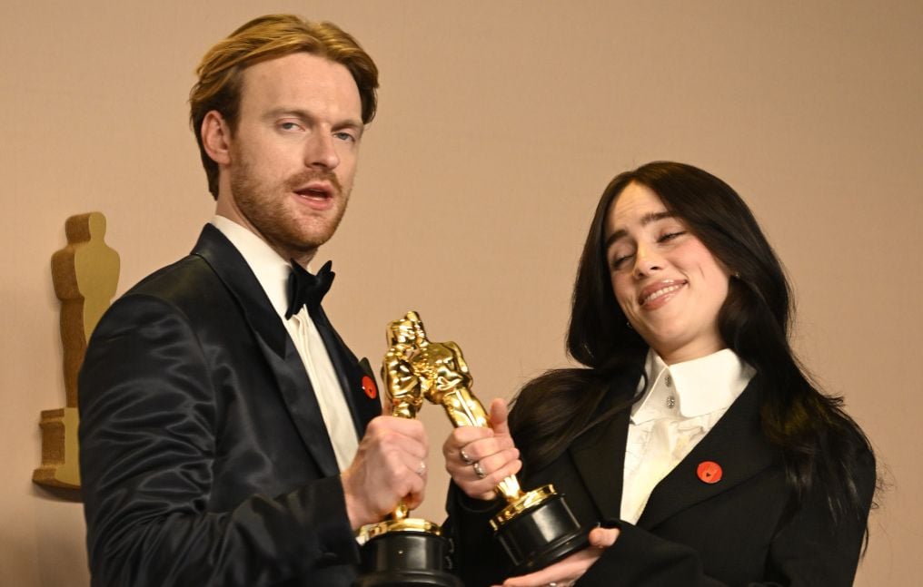 Billie Eilish ne dément pas les rumeurs de brouille avec Finneas O’Connell.