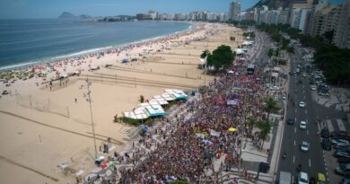 Brésil : Un explosif trouvé à Copacabana deux semaines avant le concert de Shakira