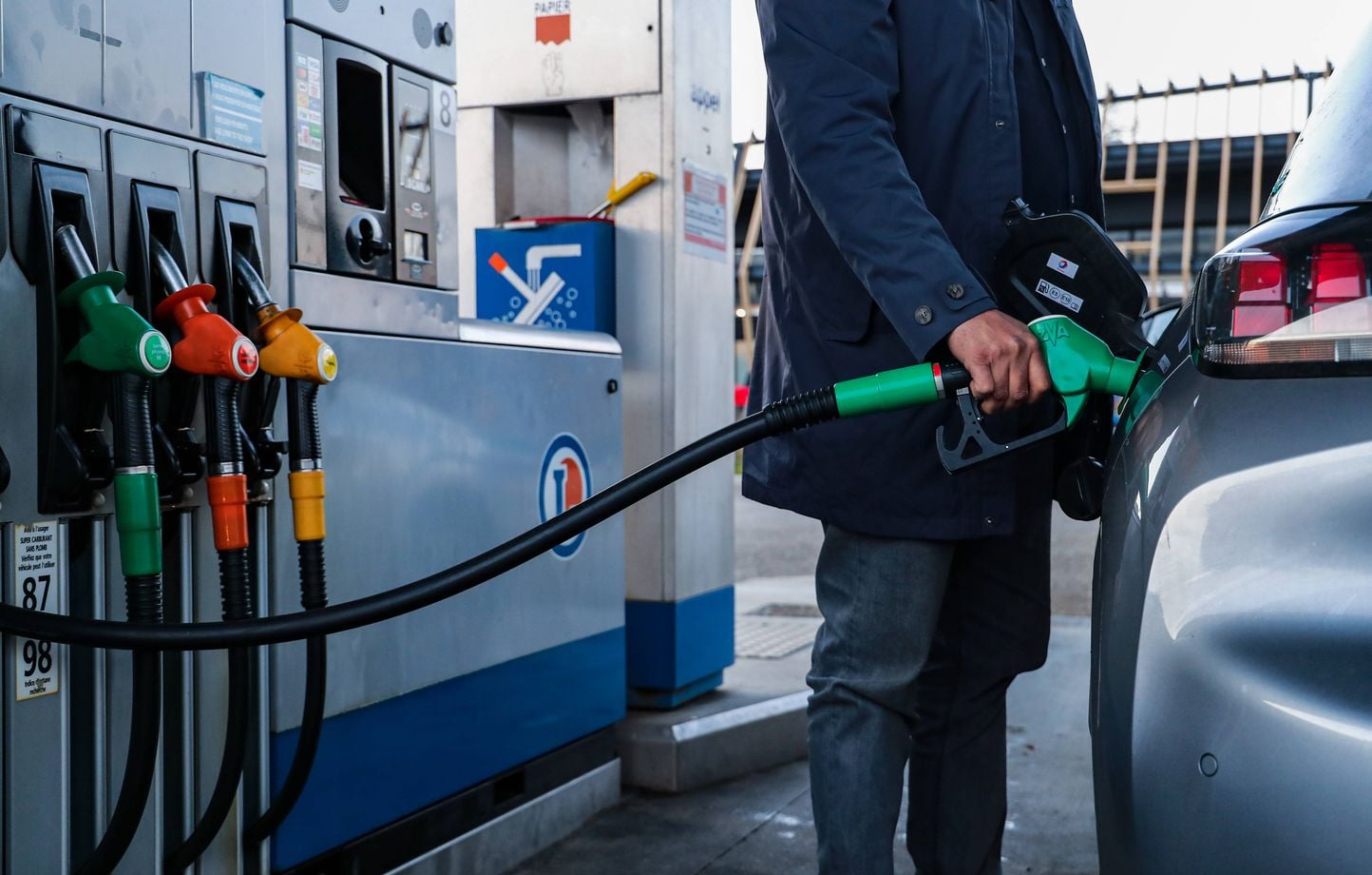 Carburants : le ministre assure qu'il n’y a pas d’inquiétude sur l’approvisionnement en mai.