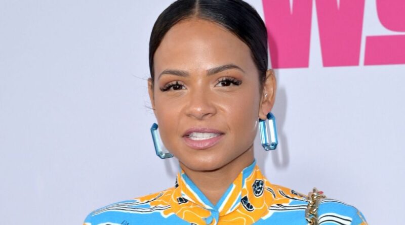 Christina Milian réussit un examen de français pour rester en France.