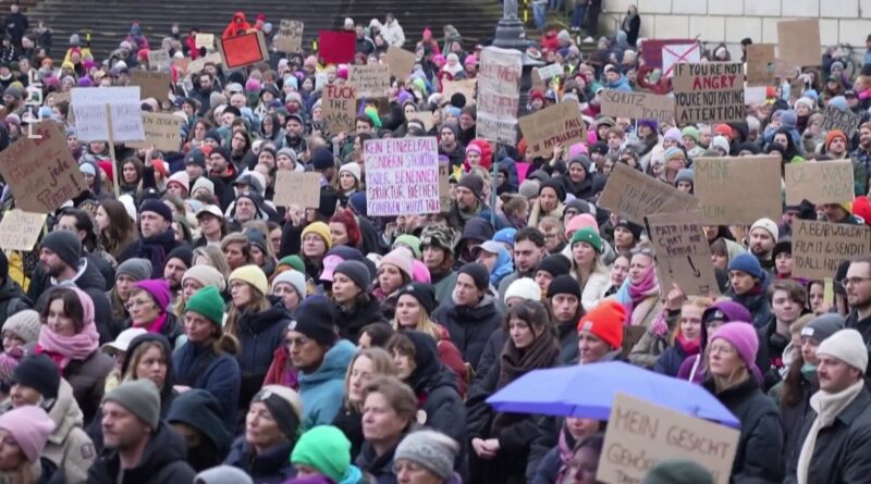 CNN révèle un réseau mondial d'hommes partageant des techniques de viol.