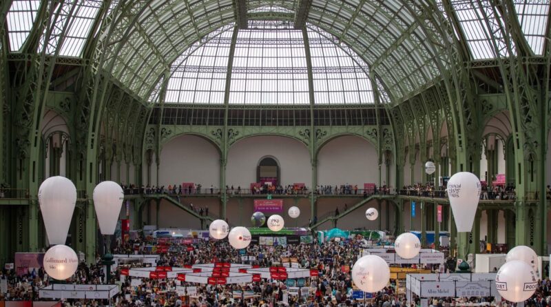 Des auteurs réclament des indemnités pour quitter Grasset.