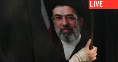 Direct – Guerre au Moyen-Orient : le guide suprême iranien "gravement blessé" mais "vif d'esprit" selon le New York Times