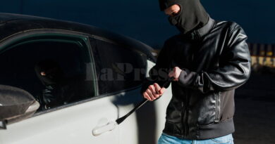 El Manar : arrestation d'un voleur de voitures en série